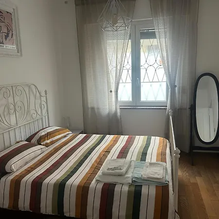 La Casina Di Ale דירה